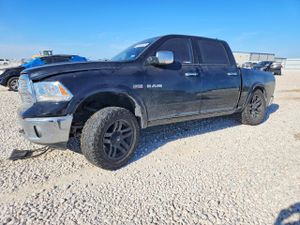 RAM 1500 5.7L 8 2013