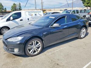 Tesla Model S 2013