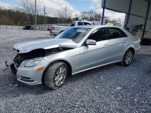 Mercedes-Benz E 3.5L 6 2013