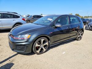 Volkswagen Golf 2L 4 2015