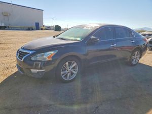 Nissan Altima 2.5L 4 2015
