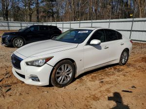 Infiniti Q50 3.7L 6 2015
