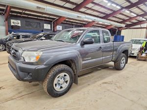 Toyota Tacoma 2.7L 4 2014