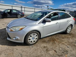 Ford Focus 2.0L 4 2012