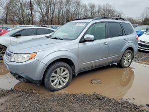 Subaru Forester 2.5L 4 2012