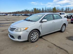 Toyota Corolla 1.8L 4 2013