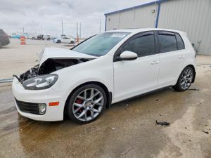 Volkswagen Golf 2.0L 4 2013