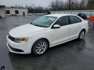 Volkswagen Jetta 1.8L 4 2014