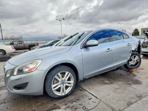 Volvo S60 2.5L 5 2013