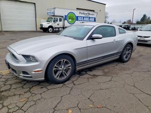 Ford Mustang 3.7L 6 2014