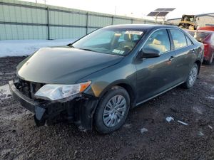 Toyota Camry 2.5L 4 2013