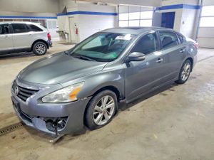 Nissan Altima 2.5L 4 2015