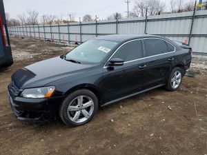 Volkswagen Passat 2.0L 4 2013