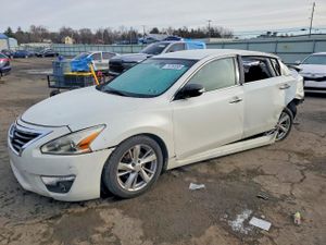 Nissan Altima 2.5L 4 2013