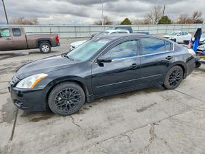 Nissan Altima 2.5L 4 2012