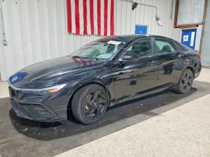 Hyundai Elantra 2.0L 4 2026