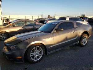 Ford Mustang 4.0L 6 2010