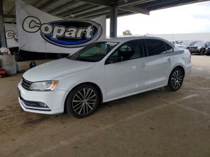 Volkswagen Jetta 1.8L 4 2015