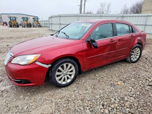 Chrysler 200 2.4L 4 2013
