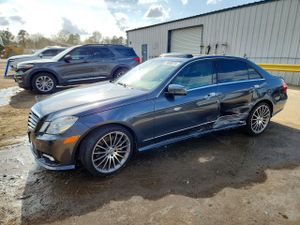 Mercedes-Benz E 5.5L 8 2011