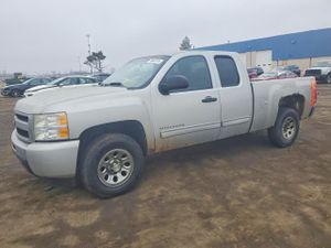 Chevrolet Silverado 1500 4.8L 8 2011