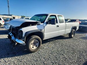 GMC Sierra 6.0L 8 2003