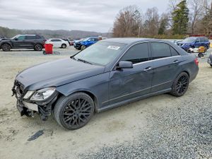 Mercedes-Benz E 5.5L 8 2011