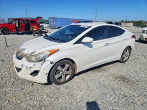 Hyundai Elantra 1.8L 4 2013