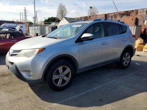 Toyota Rav4 2.5L 4 2015