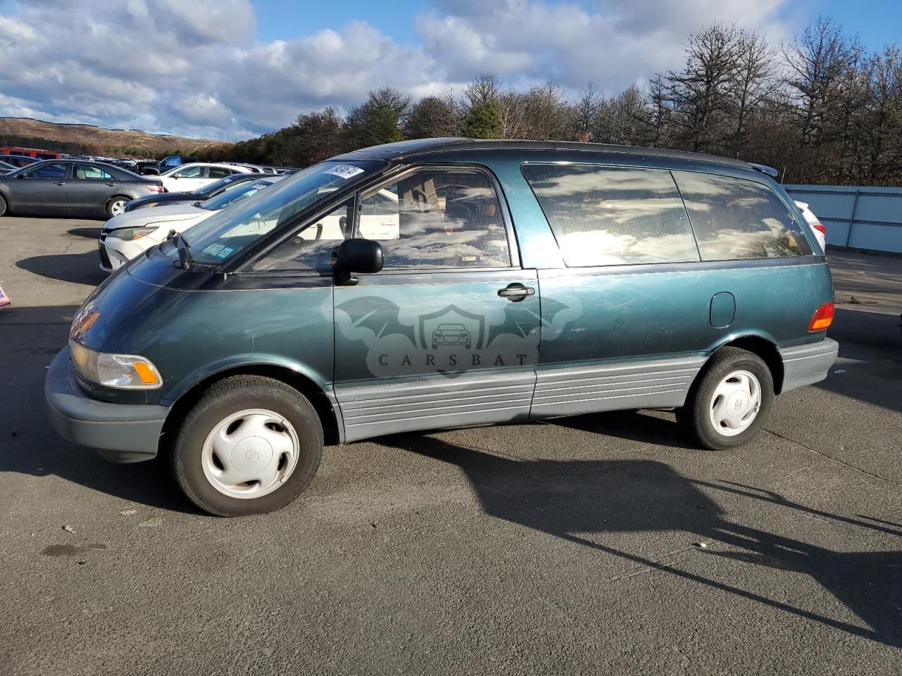 Toyota Previa LE 2.4L 4 1995