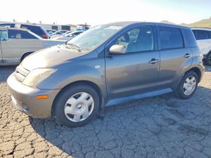 Scion xA 1.5L 4 2004