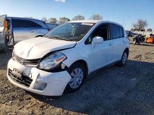 Nissan Versa 1.8L 4 2011
