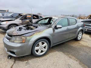 Dodge Avenger 2.4L 4 2013