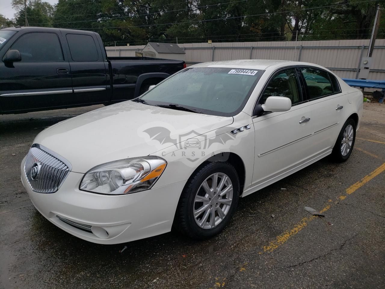 Buick Lucerne CXL 3.9L 6 2011