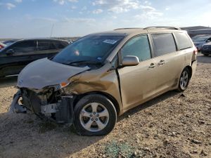 Toyota Sienna 3.5L 6 2011