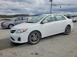 Toyota Corolla 1.8L 4 2011