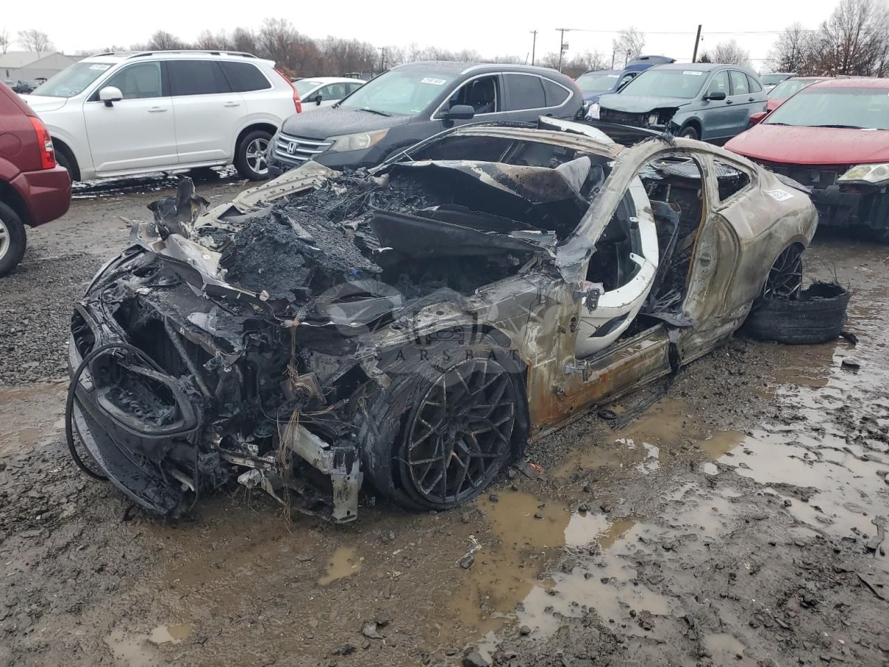 BMW M8 4.4L 8 2020