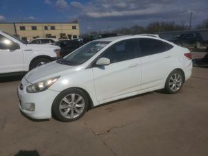 Hyundai Accent 1.6L 4 2012
