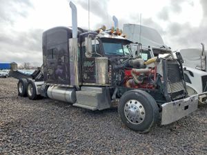 Peterbilt 389/520 15.0L 6 2014