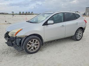 Nissan Rogue 2.5L 4 2011