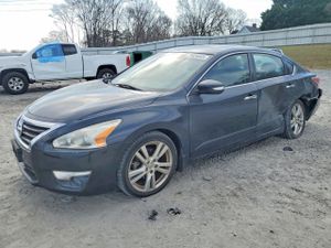 Nissan Altima 2.5L 4 2015
