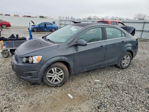 Chevrolet Aveo (Sonic) 1.8L 4 2014