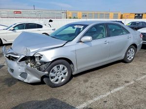 Toyota Camry 2.5L 4 2010