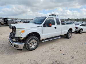 Ford F-250 6.2L 8 2013