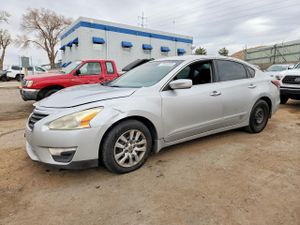 Nissan Altima 2.5L 4 2015
