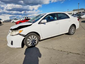 Toyota Corolla 1.8L 4 2012