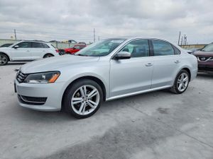 Volkswagen Passat 1.8L 4 2014