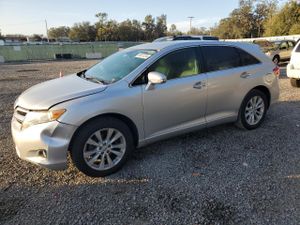 Toyota Venza LE 2.7L 4 2013