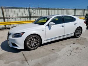 Lexus LS 460 4.6L 8 2015