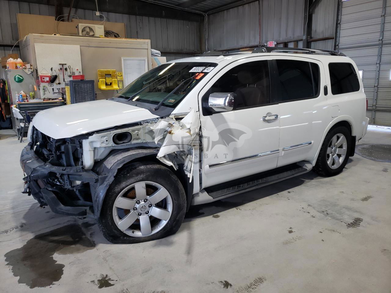 Nissan Armada SE 5.6L  8 2010